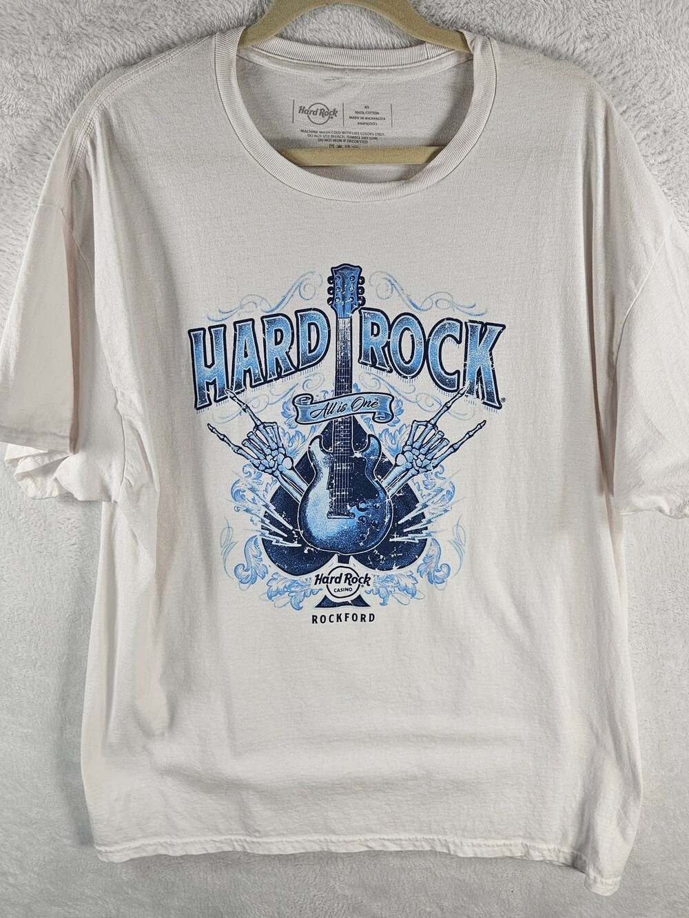 Hard Rock Rockford T-Shirt Guitar Skeleton White Size XL *Fits As Large